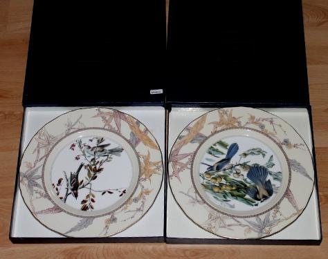 Две фарфоровые коллекционные тарелки Royal Worchester